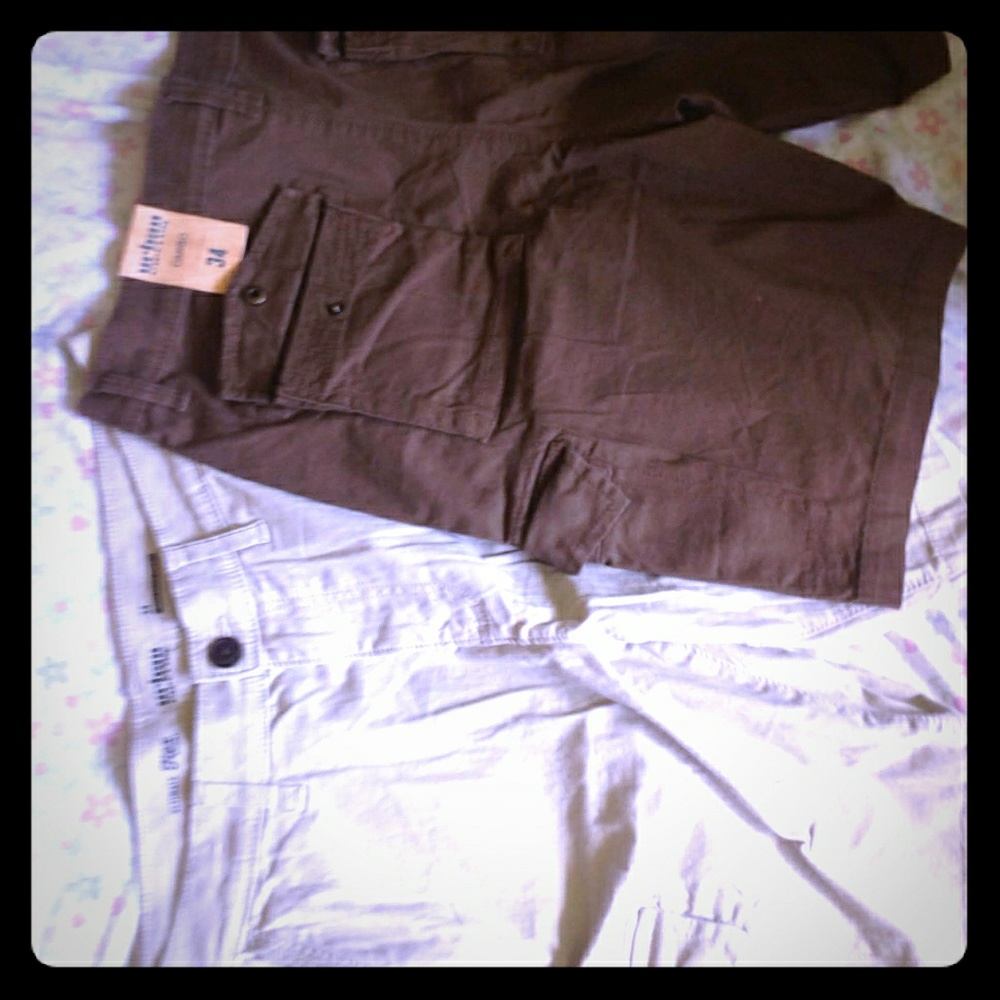 2 Pairs Mens shorts